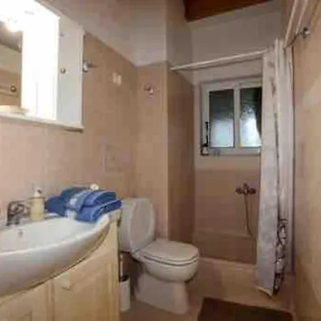 “ Nicolas Traditional House” Vakantiehuis